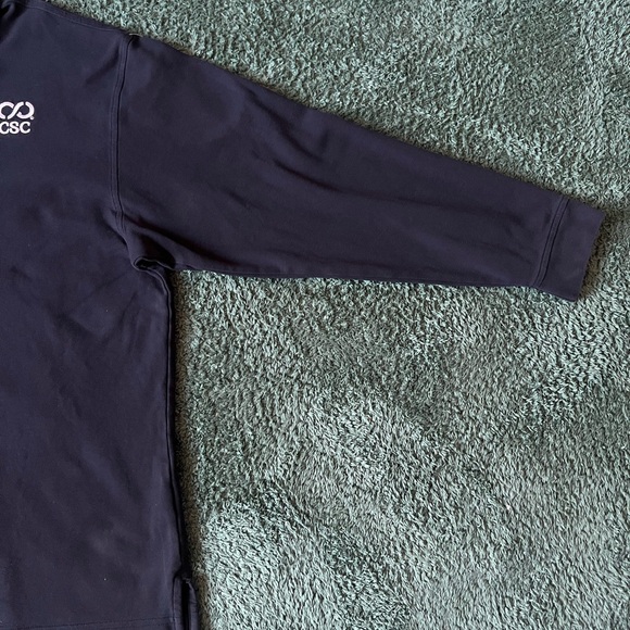 button up - Picture 3 of 4